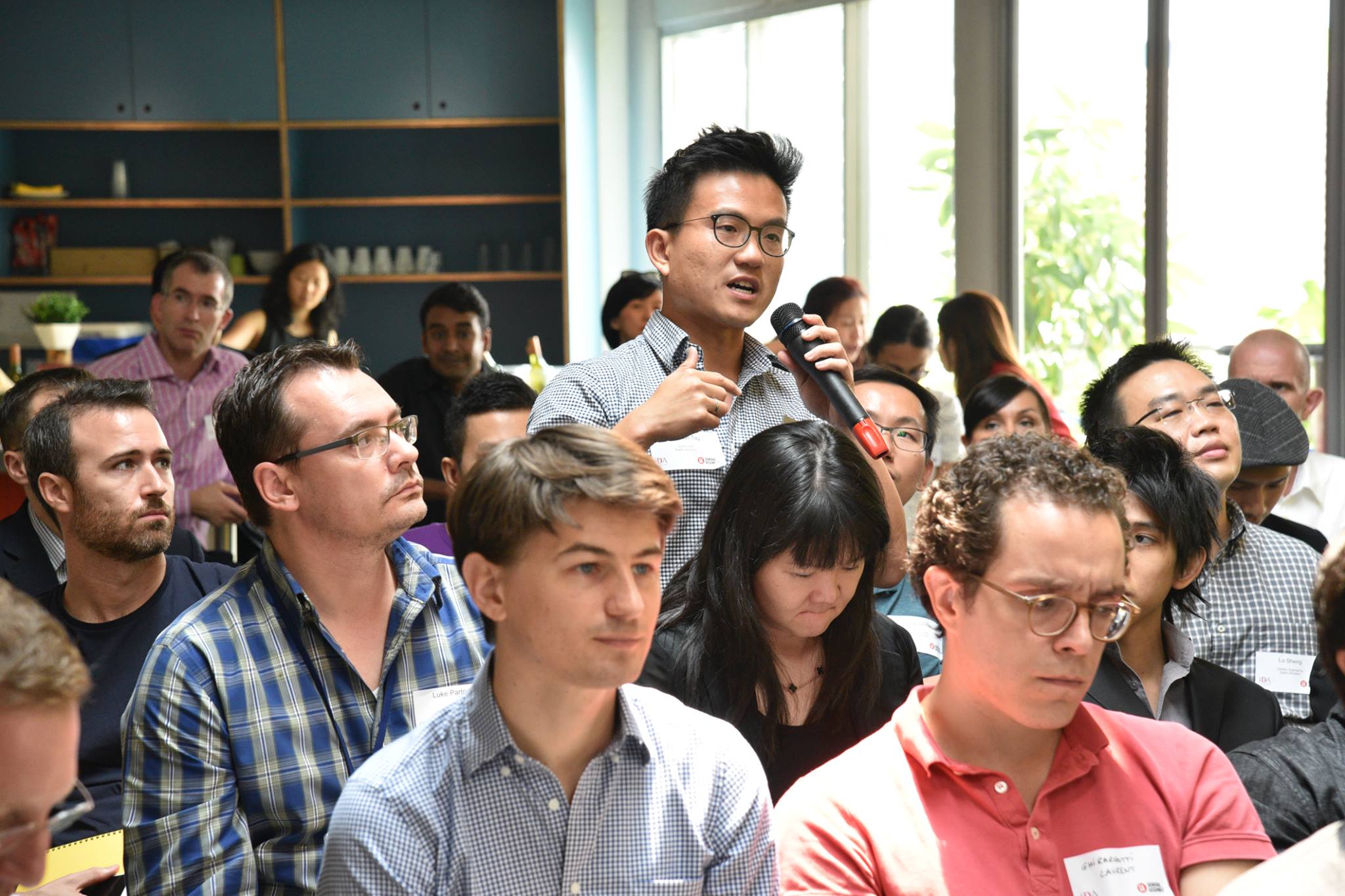 User Research: Art of Conducting Research Interviews